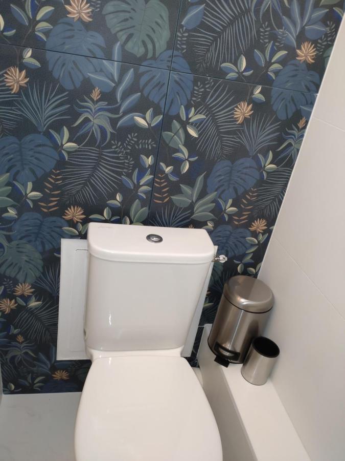 Suite Privee A Bordeaux Cauderan Exterior photo